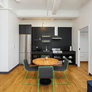 Aparthotel Placemakr Street ****