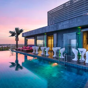 https://regal-reseau-hotel-spa.kandyhotelsnow.com