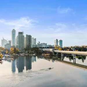 Karl Und Anton Boutique מלון דירות