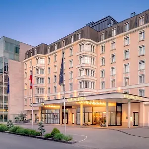 Отель Sheraton Grand